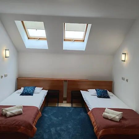 Sutoris Hotel
