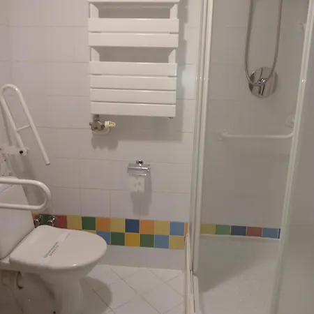 Sutoris Hotel